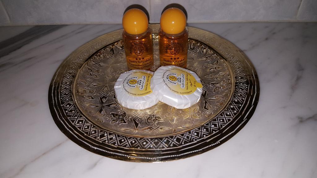 Rania Belmadina Hotel Casablanca Esterno foto