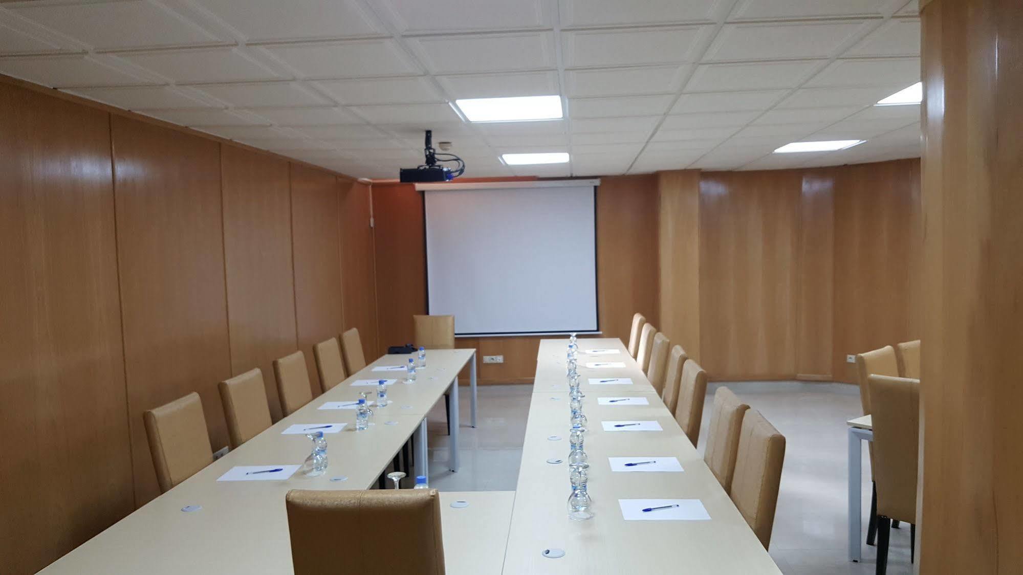 Rania Belmadina Hotel Casablanca Esterno foto